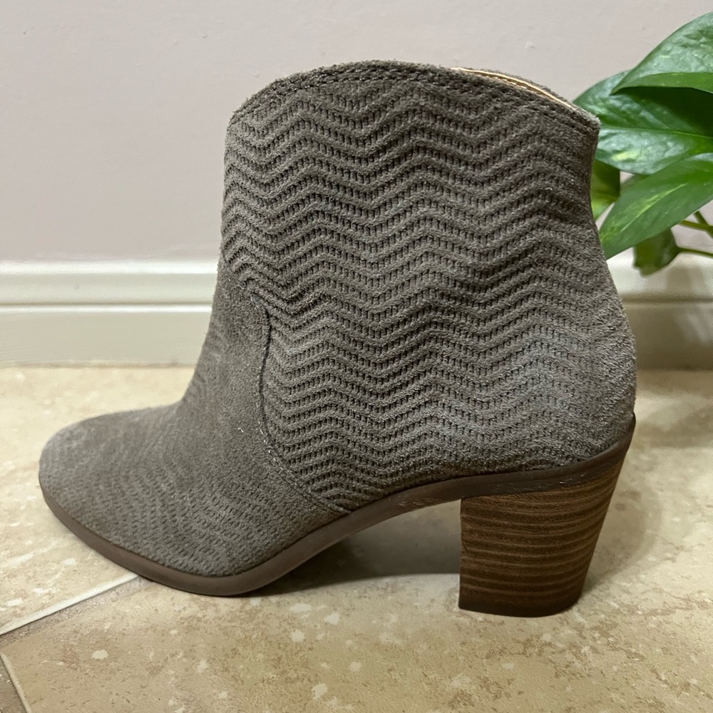 Lucky Brand LP-Paise Women’s Ankle Boots.!